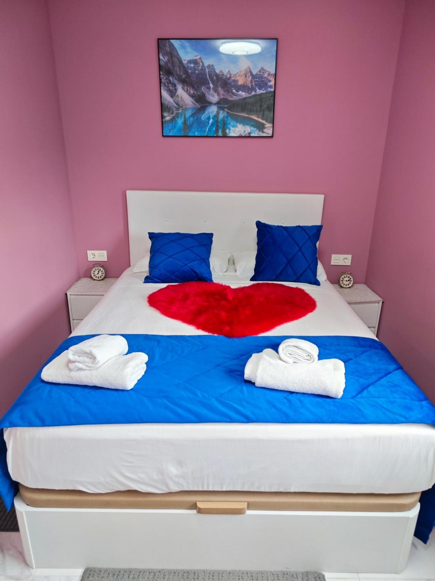 Relax House Barcelone Villa ซานต์ เอสเตเว เซสโรวิเรส ภายนอก รูปภาพ